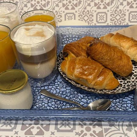 Near Castle Of Versailles Cozy Room With Breakfast And Parking 外观 照片