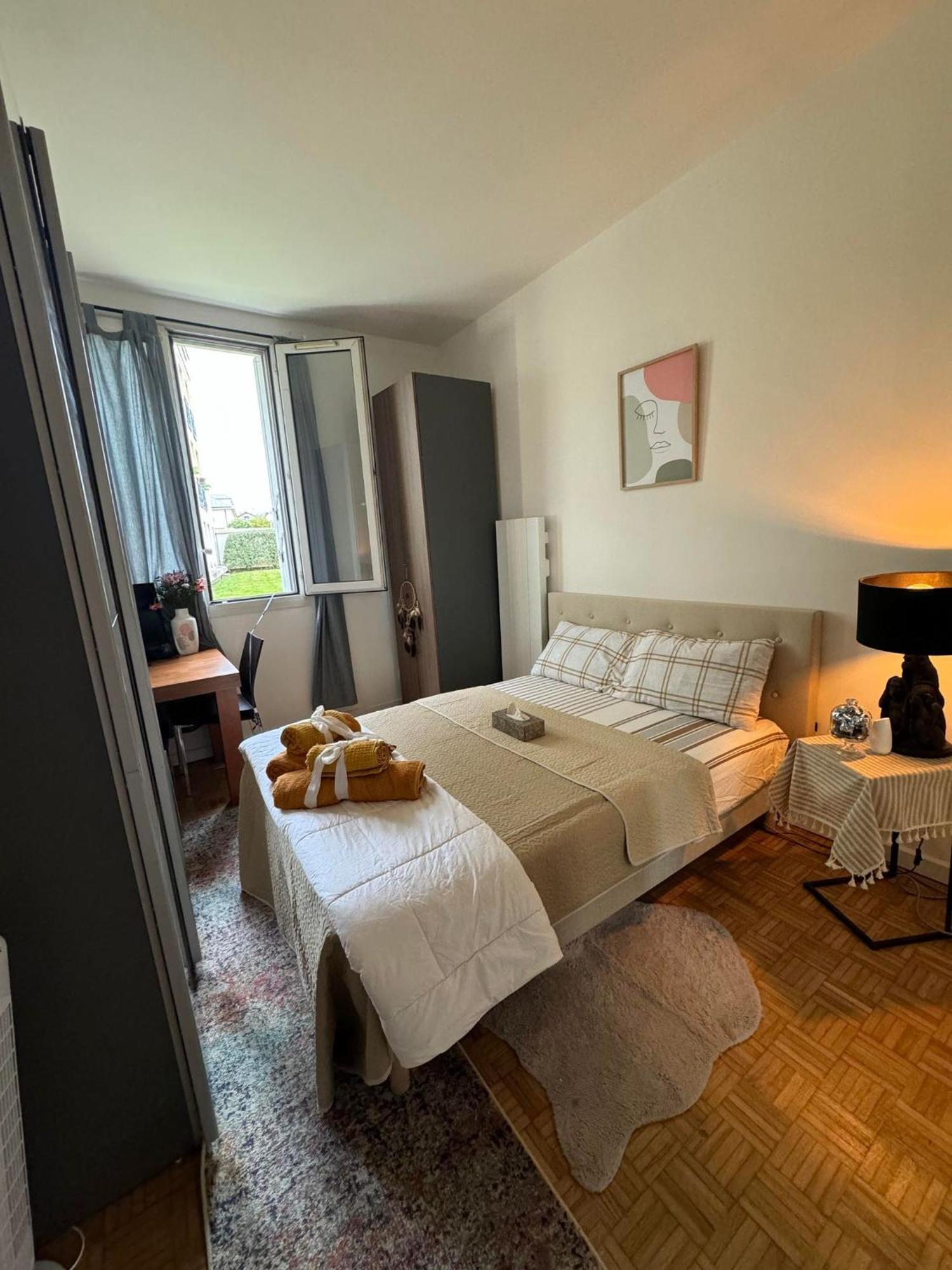 Near Castle Of Versailles Cozy Room With Breakfast And Parking 外观 照片